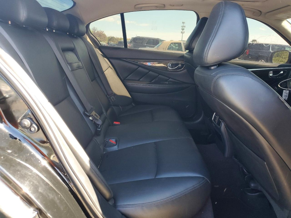 Infiniti Q50 2016 — Copart