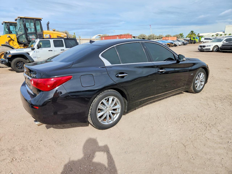Infiniti Q50 2015 — Copart
