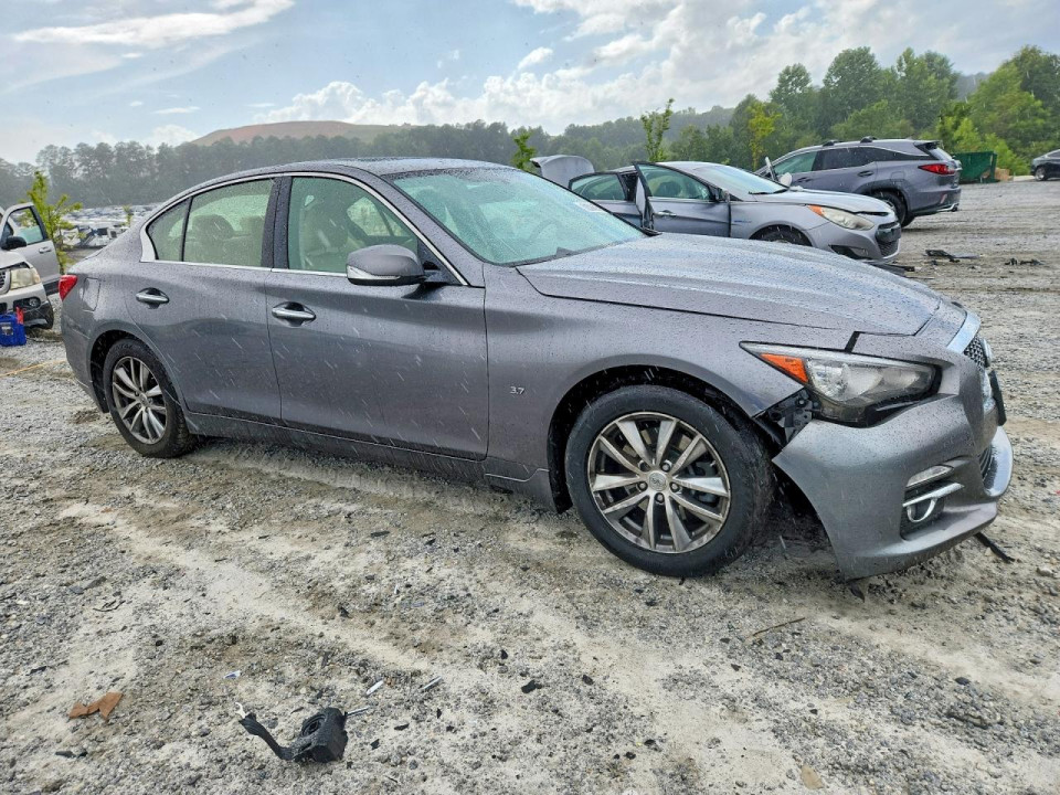 Infiniti Q50 2015 — Copart