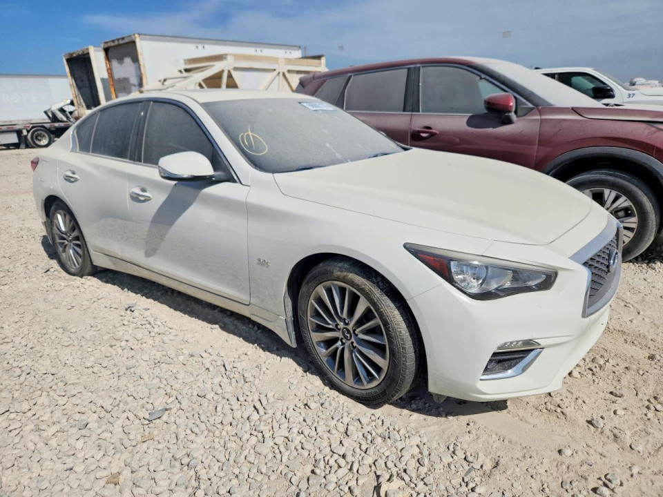 Infiniti Q50 2018 — Copart