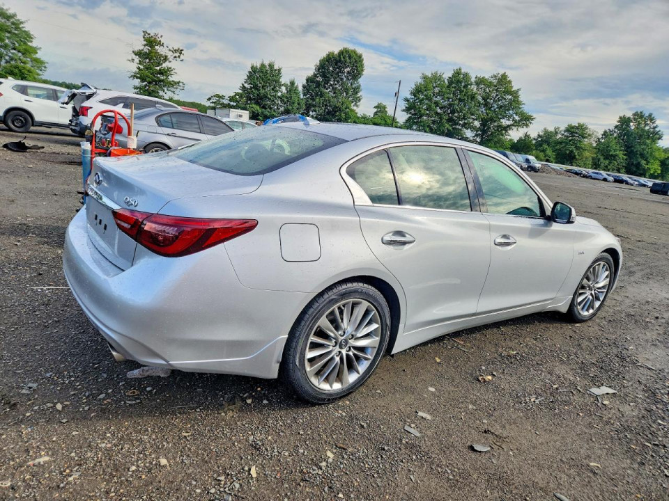 Infiniti Q50 2018 — Copart