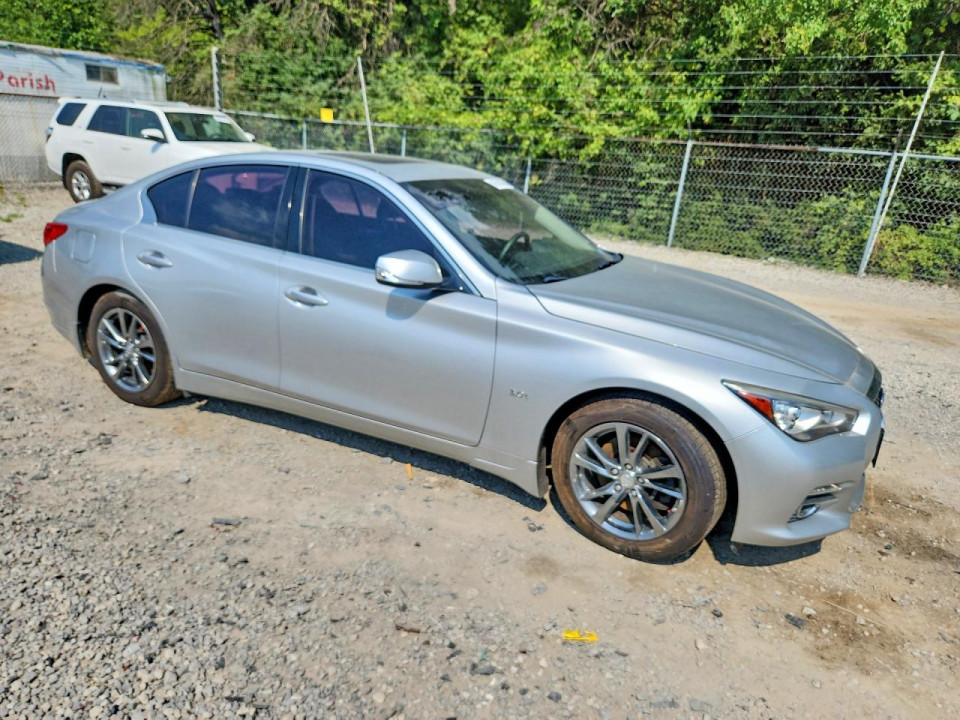 Infiniti Q50 2017 — Copart