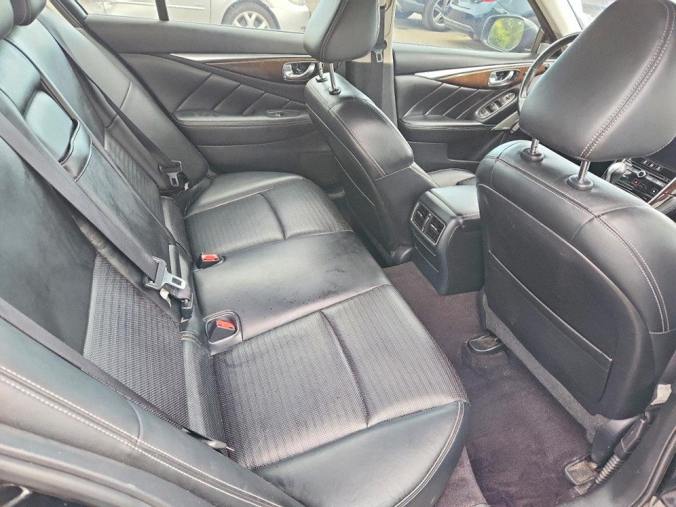 Infiniti Q50 2017 — Copart
