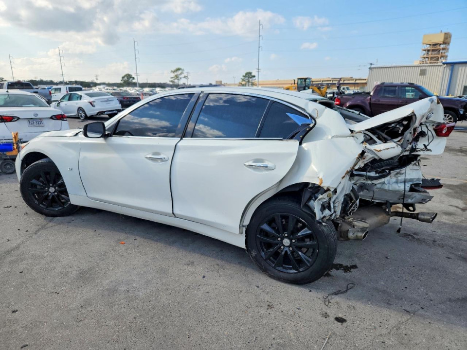 Infiniti Q50 2015 — Copart