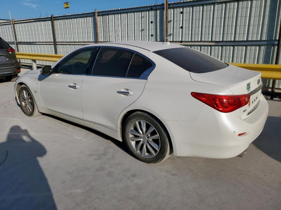 Infiniti Q50 2016 — Copart