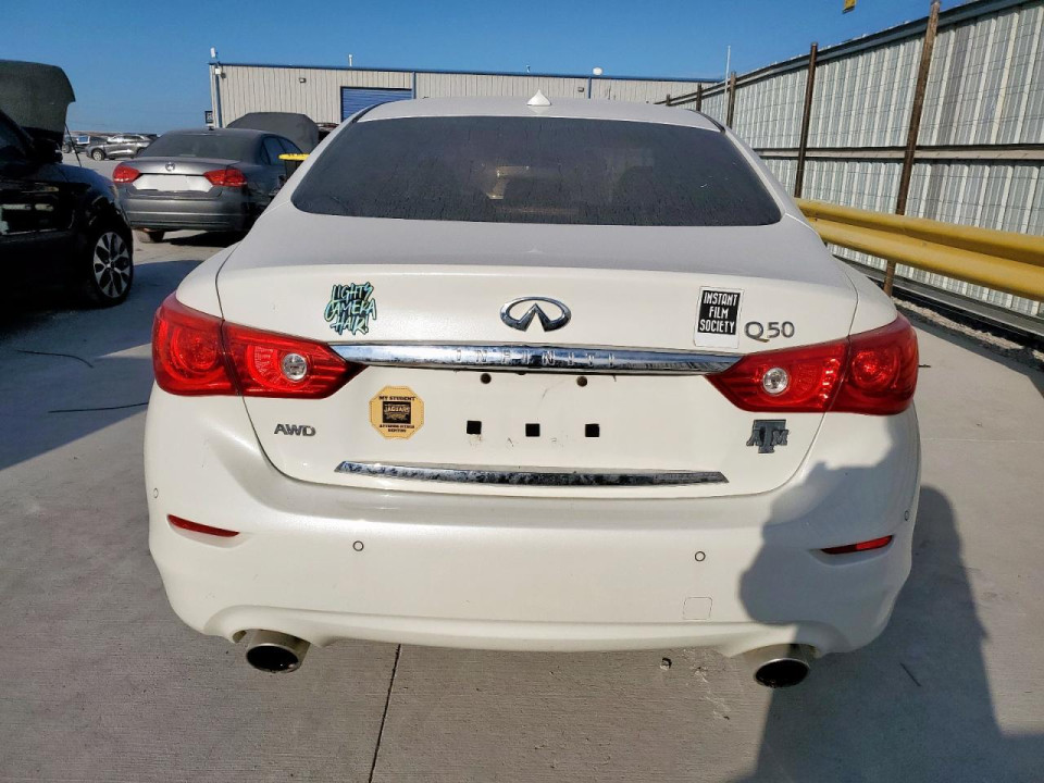 Infiniti Q50 2016 — Copart