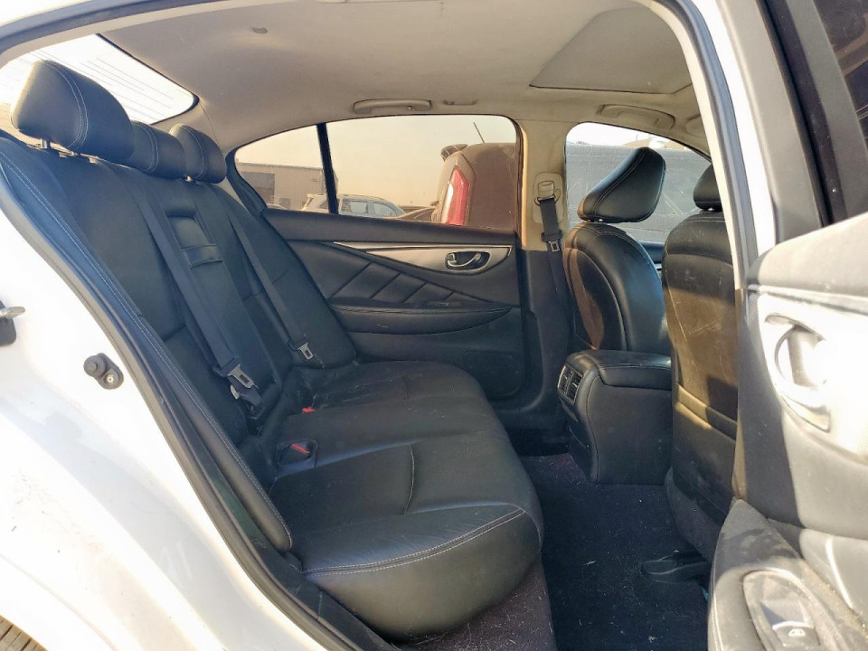 Infiniti Q50 2016 — Copart