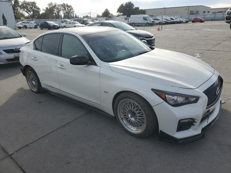 Infiniti Q50 2017 — Copart
