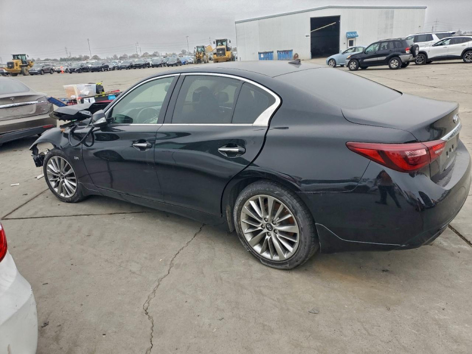 Infiniti Q50 2018 — Copart