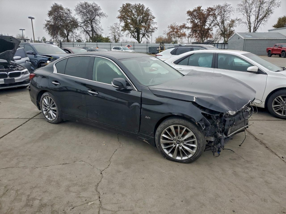 Infiniti Q50 2018 — Copart