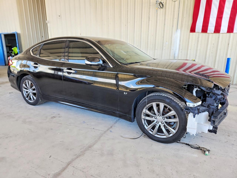 Infiniti Q70 2016 — Copart