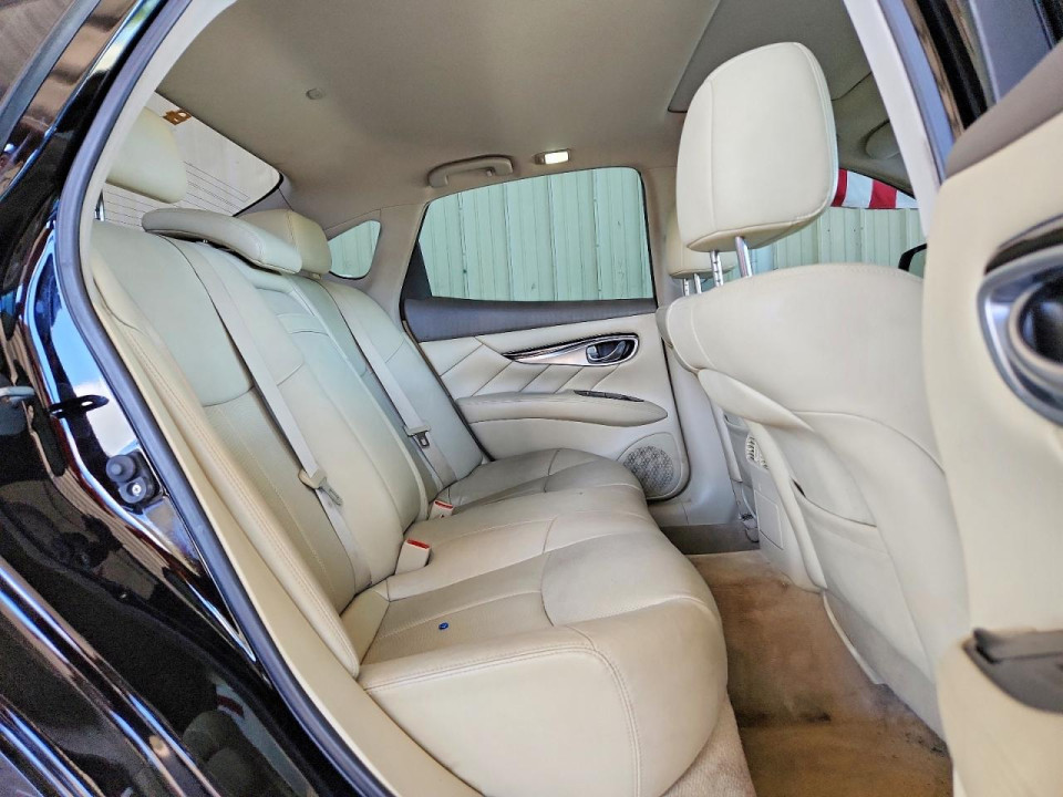 Infiniti Q70 2016 — Copart