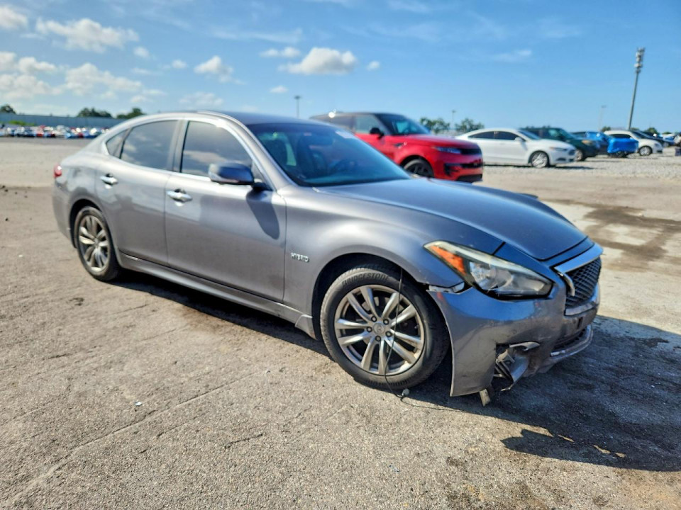 Infiniti Q70 2016 — Copart