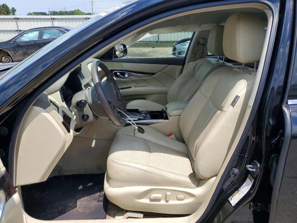 Infiniti Q70L 3.7 2017 — Copart