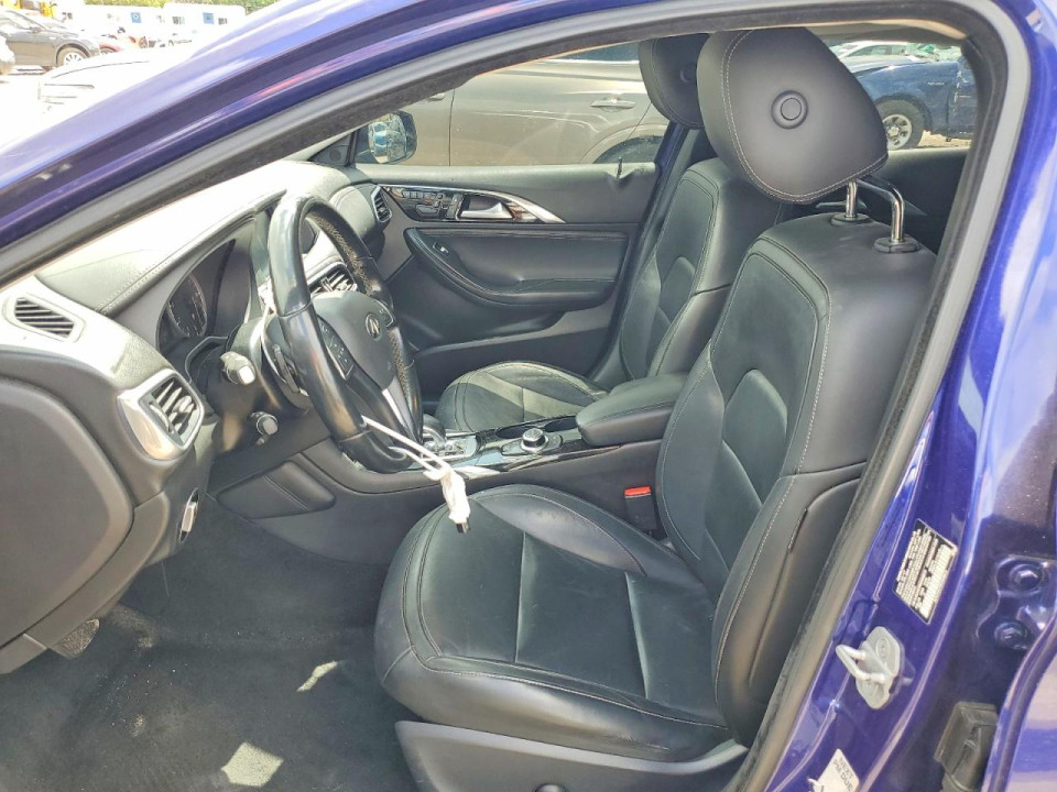Infiniti QX30 2017 — Copart