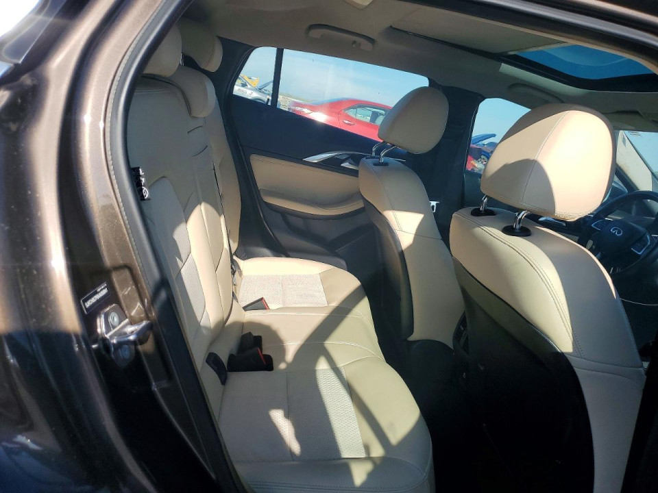 Infiniti QX30 2019 — Copart