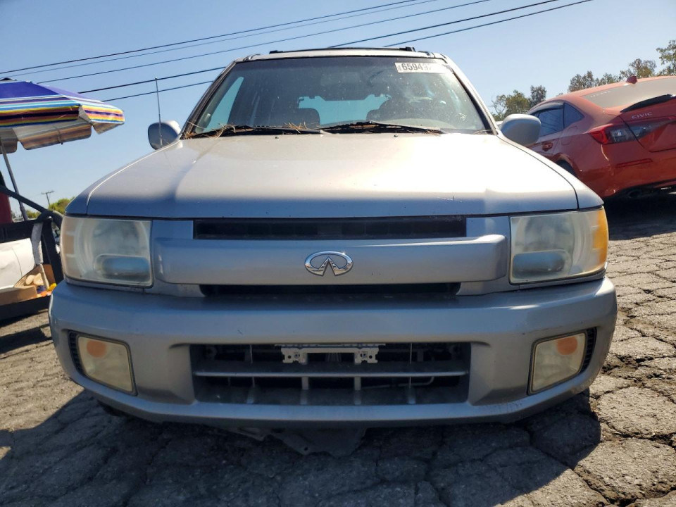 Infiniti QX4 2001 — Copart
