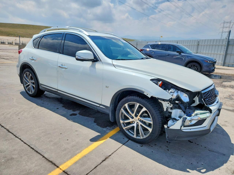 Infiniti QX50 2017 — Copart