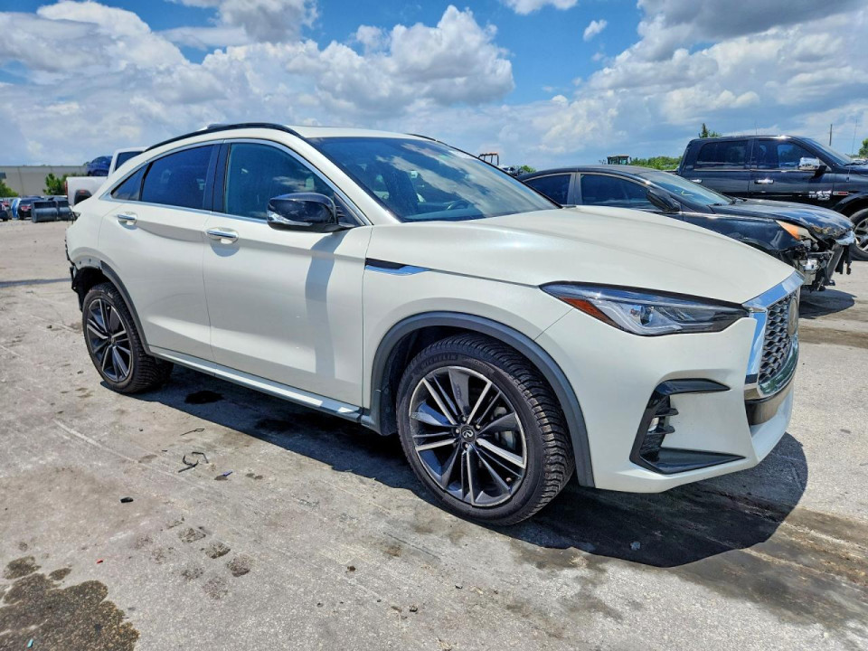 Infiniti QX55 LUXE 2023 — Copart