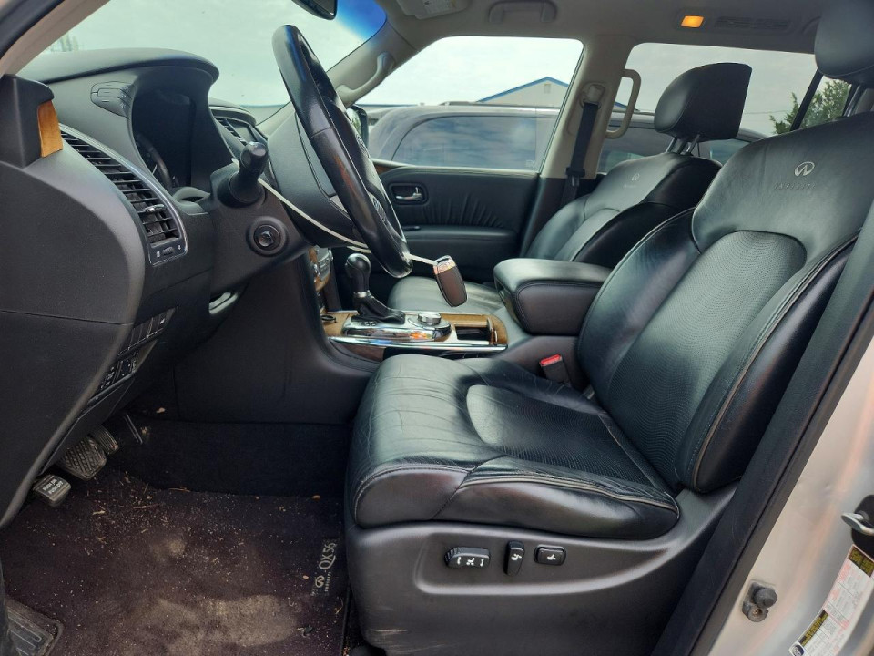 Infiniti QX56 BASE 2011 — Copart