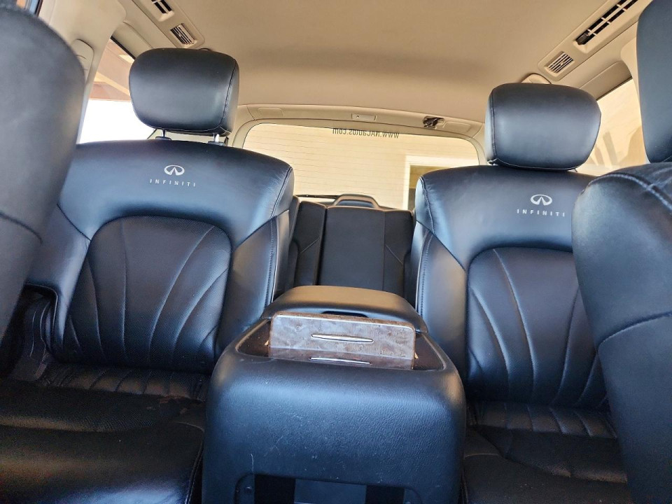 Infiniti QX56 BASE 2011 — Copart