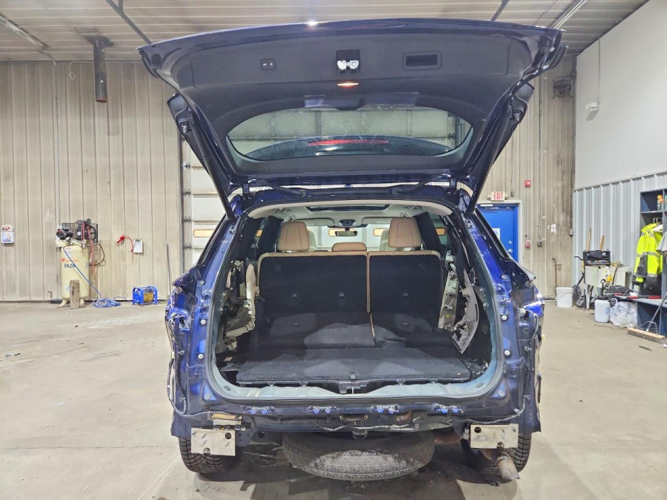 Infiniti QX60 2023 — Copart