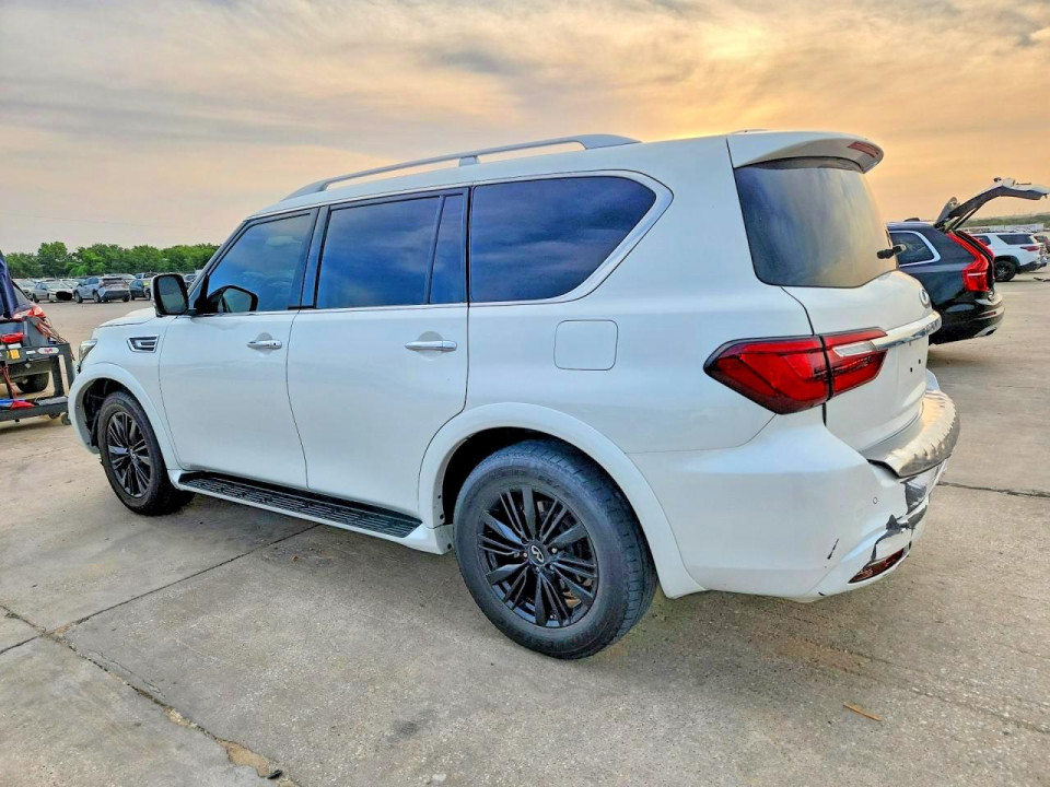 Infiniti QX80 2022 — Copart