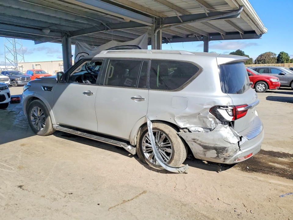 Infiniti QX80 2021 — Copart