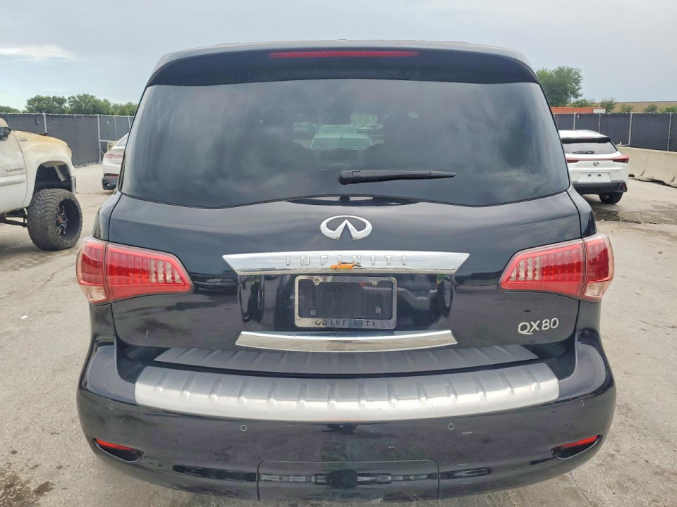 Infiniti QX80 2017 — Copart