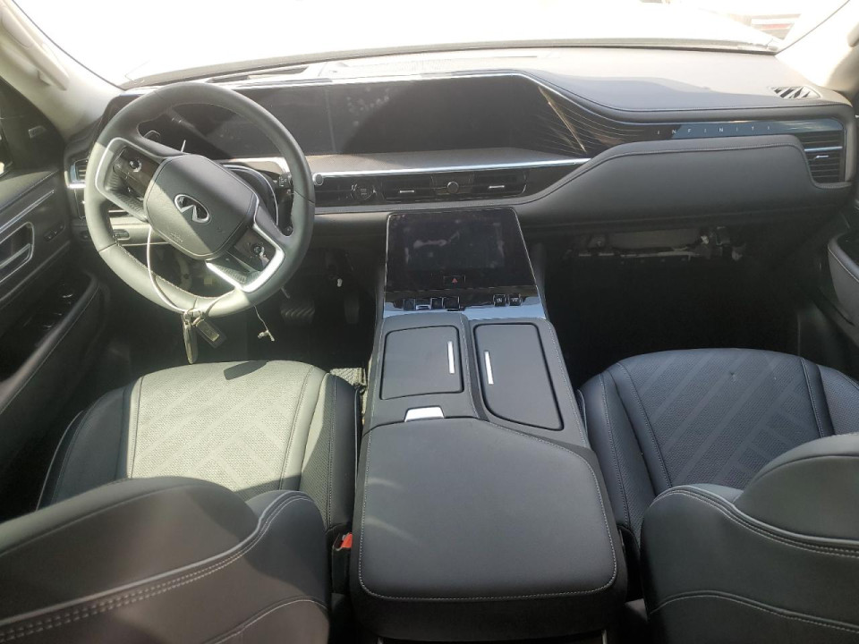 Infiniti QX80 2025 — Copart