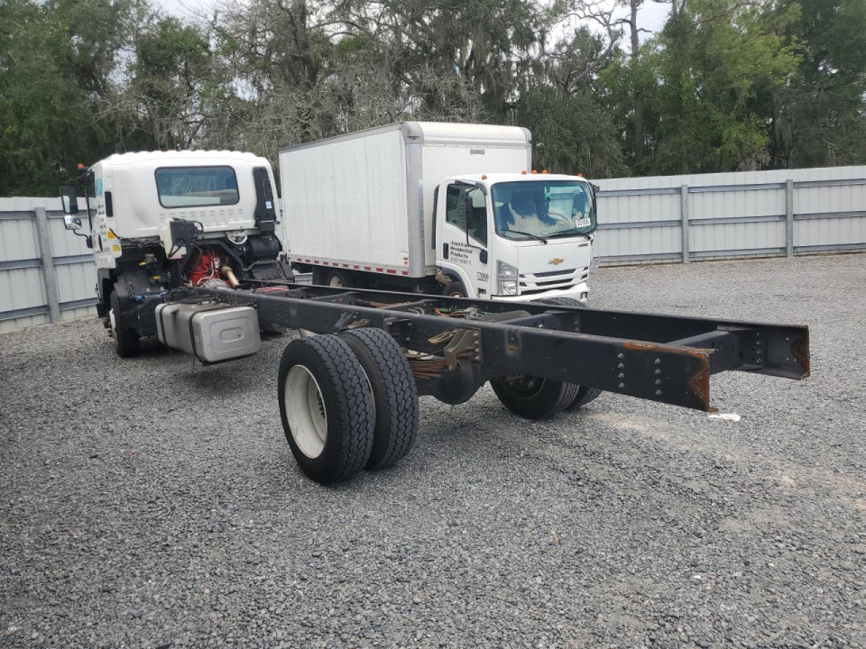 Isuzu FTR 2023 — Copart