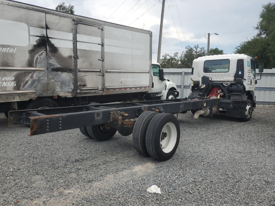 Isuzu FTR 2023 — Copart