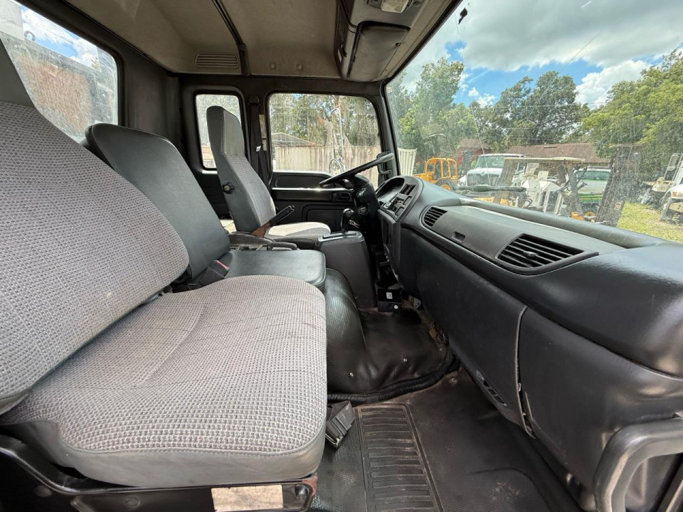 Isuzu FTR 2000 — Copart