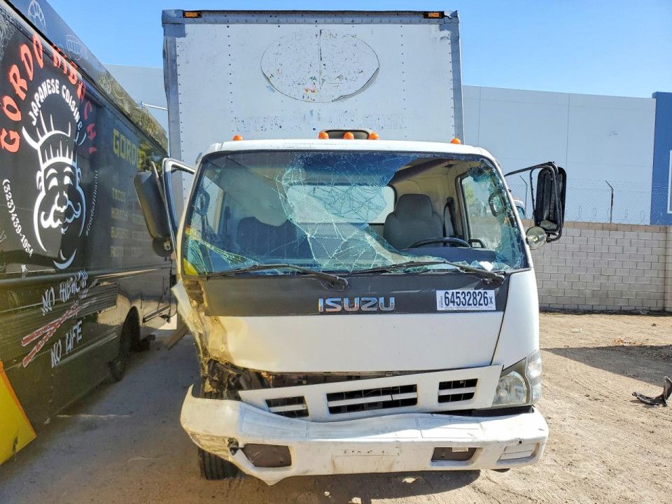 Isuzu NPR BOX TRUCK 2006 — Copart
