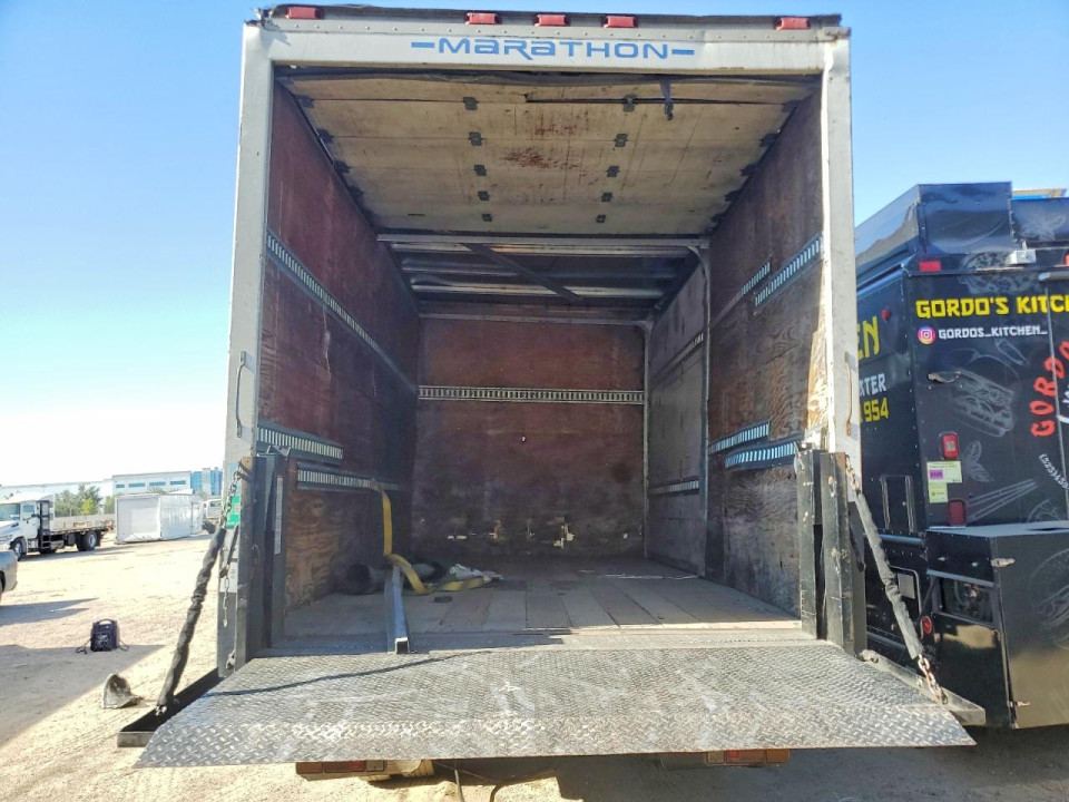 Isuzu NPR BOX TRUCK 2006 — Copart