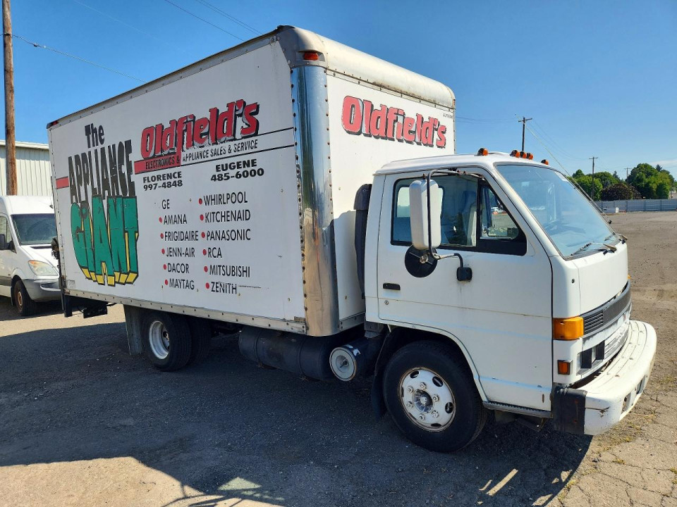 Isuzu NPR BOX TRUCK 1994 — Copart