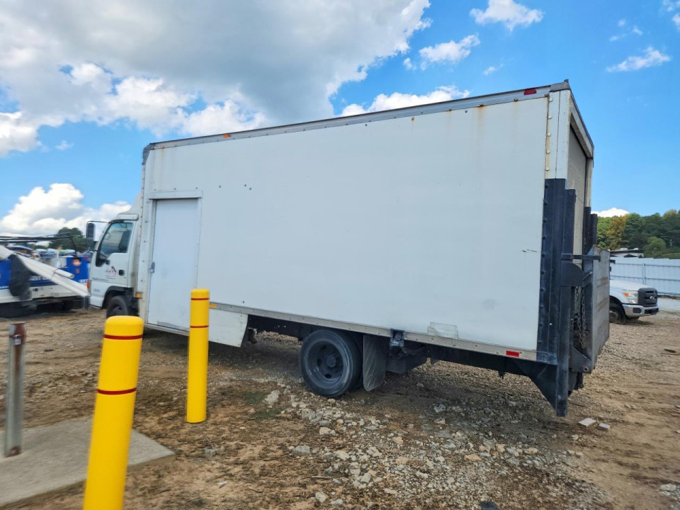 Isuzu NPR BOX TRUCK 2003 — Copart