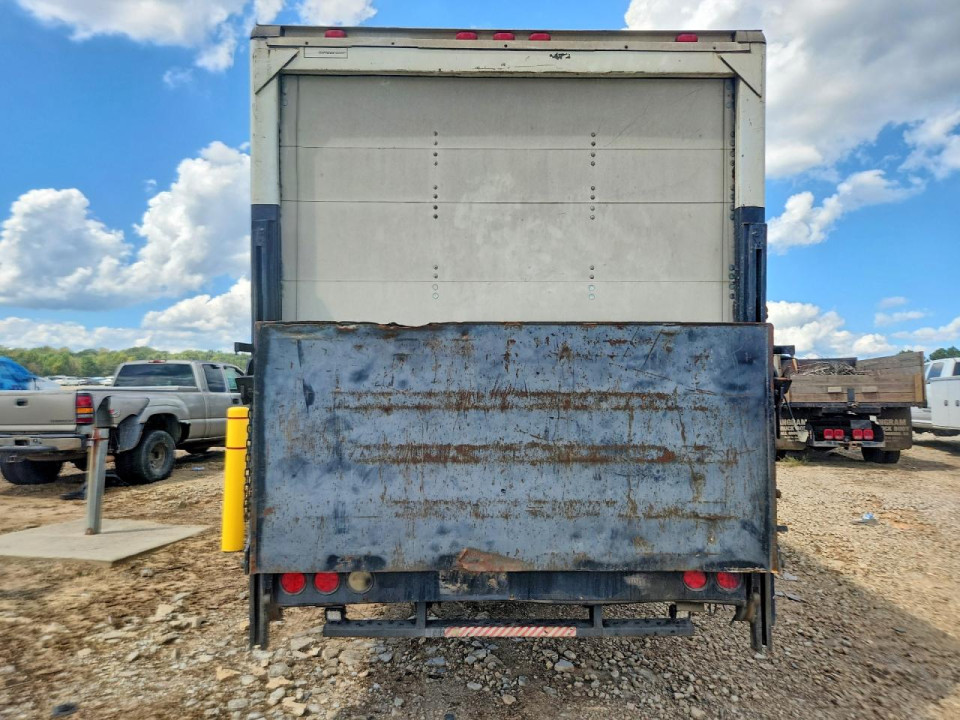 Isuzu NPR BOX TRUCK 2003 — Copart