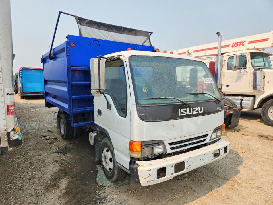 Isuzu NPR DUMP TRUCK 2004 — Copart
