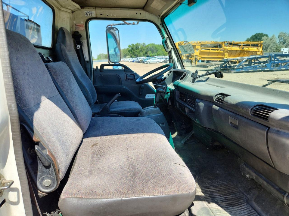 Isuzu NPR DUMP TRUCK 2004 — Copart