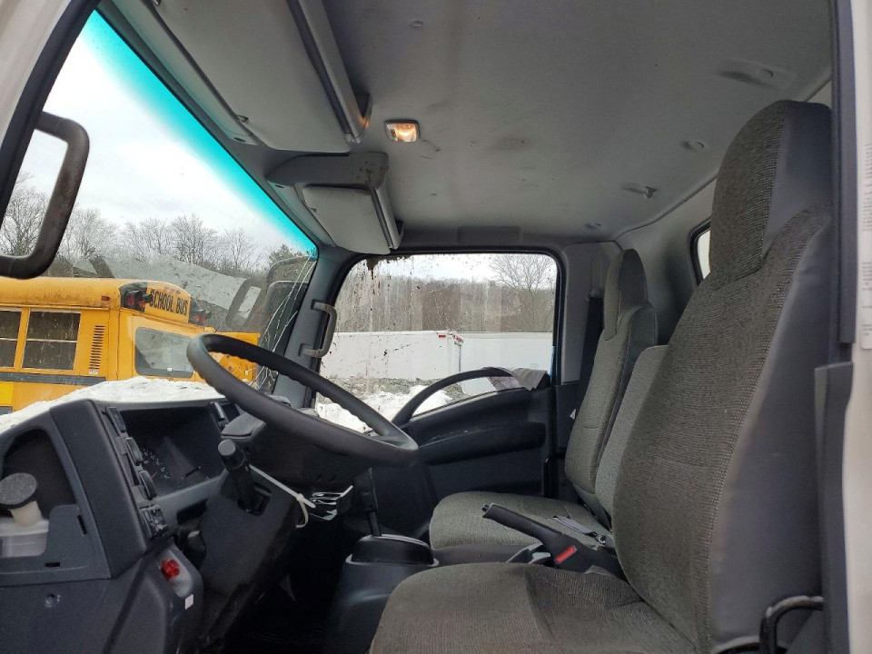 Isuzu NPR HD BOX TRUCK 2023 — Copart
