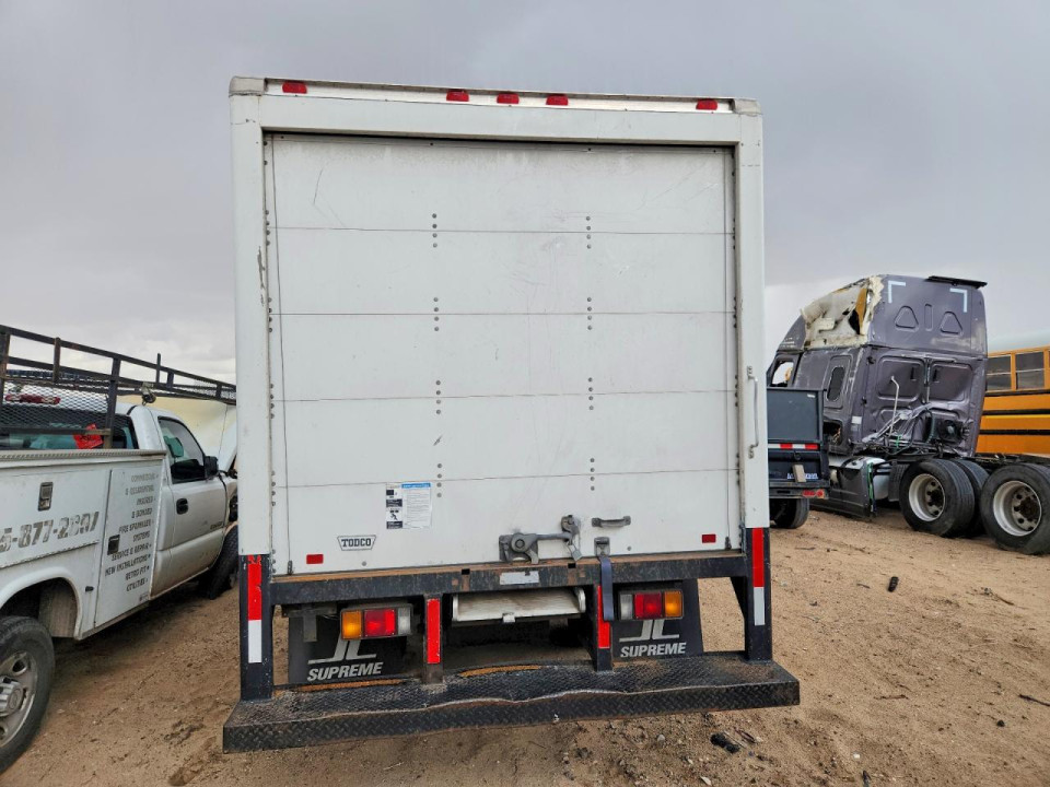 Isuzu NPR HD BOX TRUCK 2016 — Copart