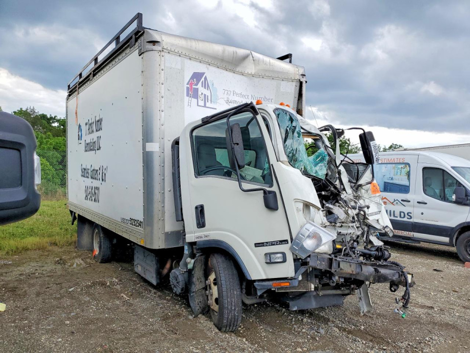Isuzu NPR HD BOX TRUCK 2015 — Copart