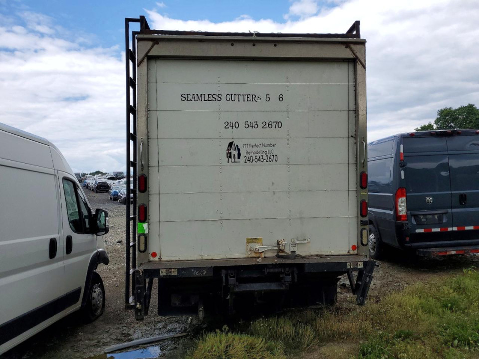 Isuzu NPR HD BOX TRUCK 2015 — Copart