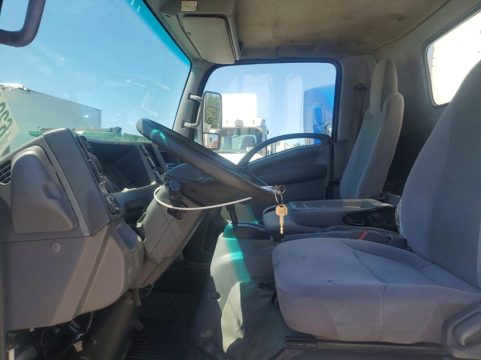 Isuzu NPR HD BOX TRUCK 2021 — Copart