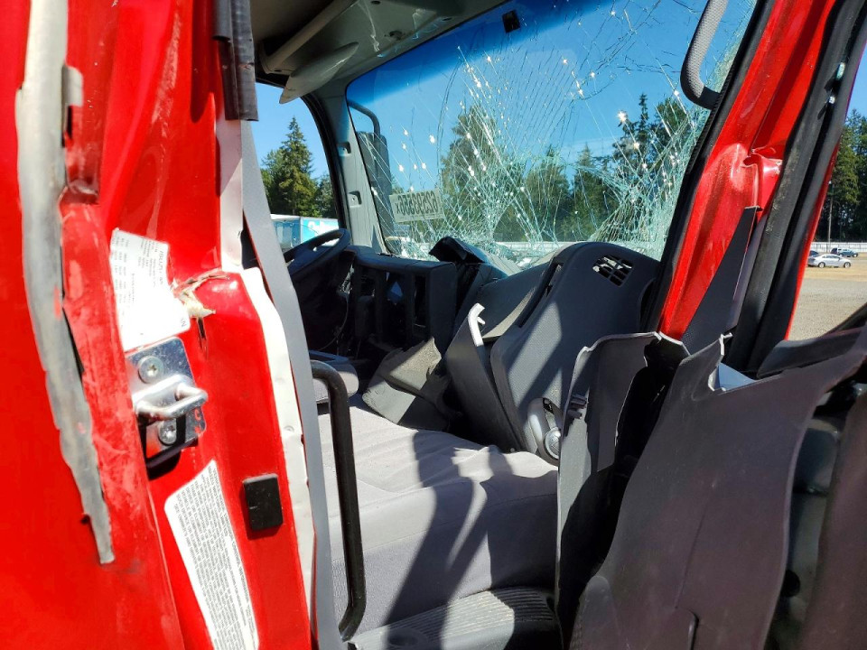 Isuzu NPR HD BOX TRUCK 2022 — Copart