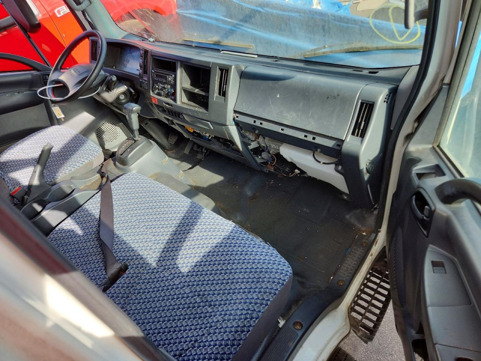Isuzu NPR HD BOX TRUCK 2024 — Copart