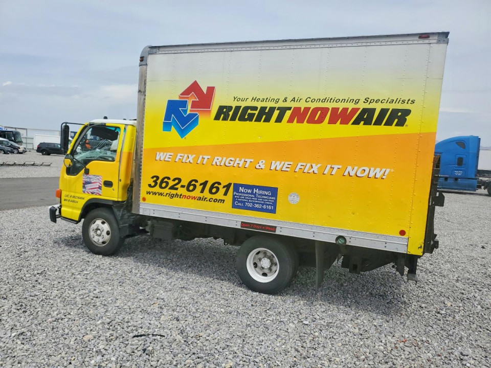 Isuzu NPR HD BOX TRUCK 2002 — Copart