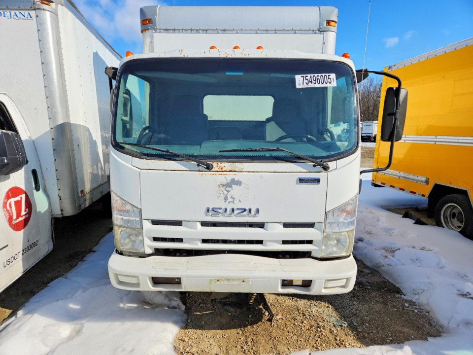 Isuzu NPR HD BOX TRUCK 2011 — Copart