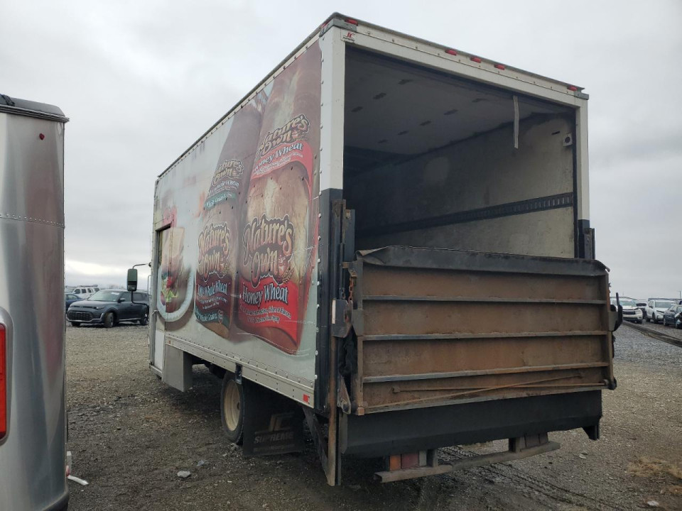 Isuzu NPR HD BOX TRUCK 2013 — Copart